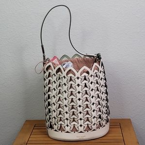 NWT Kate Spade White Dorie Medium Bucket Bag